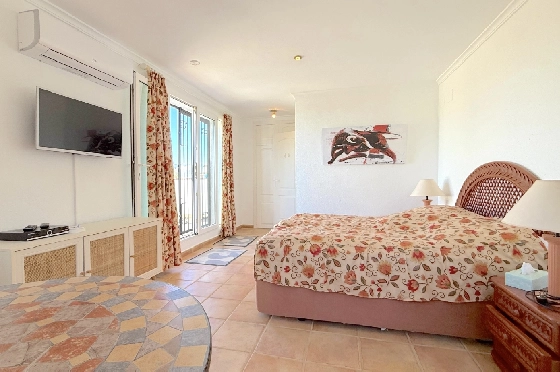 Villa in Pedreguer(Monte Solana) zu verkaufen, Woongedeelte 87 m², Bouwjaar 1999, Zustand gepflegt, + Ofen, Klimaanlage, Grondstuk 426 m², 3 Slaapkamers, 3 Badkamers, Pool, ref.: AS-2425-15