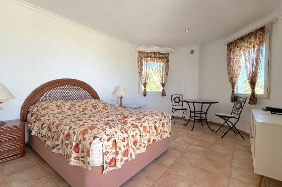 Villa in Pedreguer(Monte Solana) zu verkaufen, Woongedeelte 87 m², Bouwjaar 1999, Zustand gepflegt, + Ofen, Klimaanlage, Grondstuk 426 m², 3 Slaapkamers, 3 Badkamers, Pool, ref.: AS-2425-16