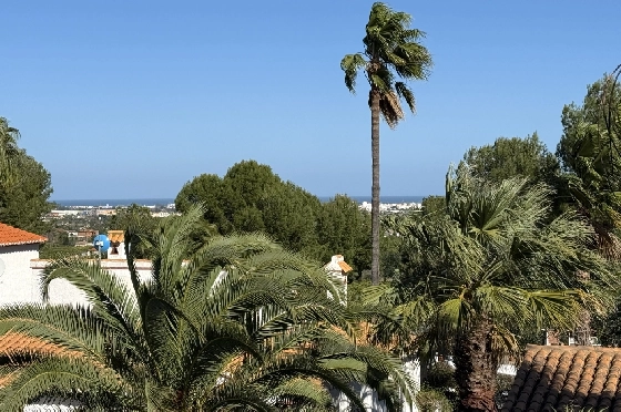 Villa in Pedreguer(Monte Solana) zu verkaufen, Woongedeelte 87 m², Bouwjaar 1999, Zustand gepflegt, + Ofen, Klimaanlage, Grondstuk 426 m², 3 Slaapkamers, 3 Badkamers, Pool, ref.: AS-2425-24