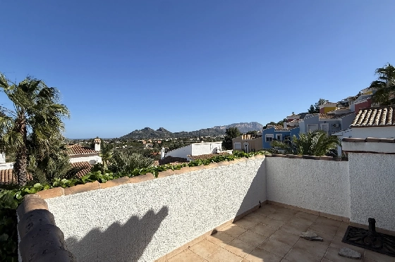 Villa in Pedreguer(Monte Solana) zu verkaufen, Woongedeelte 87 m², Bouwjaar 1999, Zustand gepflegt, + Ofen, Klimaanlage, Grondstuk 426 m², 3 Slaapkamers, 3 Badkamers, Pool, ref.: AS-2425-26