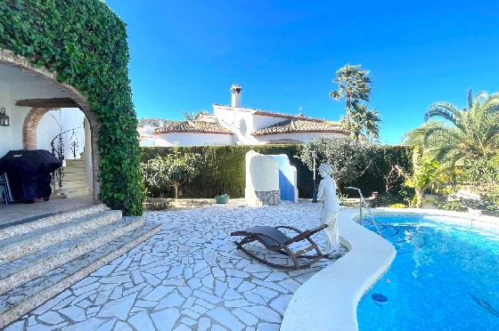 Villa in Pedreguer(Monte Solana) zu verkaufen, Woongedeelte 87 m², Bouwjaar 1999, Zustand gepflegt, + Ofen, Klimaanlage, Grondstuk 426 m², 3 Slaapkamers, 3 Badkamers, Pool, ref.: AS-2425-5