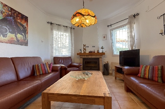 Villa in Pedreguer(Monte Solana) zu verkaufen, Woongedeelte 87 m², Bouwjaar 1999, Zustand gepflegt, + Ofen, Klimaanlage, Grondstuk 426 m², 3 Slaapkamers, 3 Badkamers, Pool, ref.: AS-2425-7