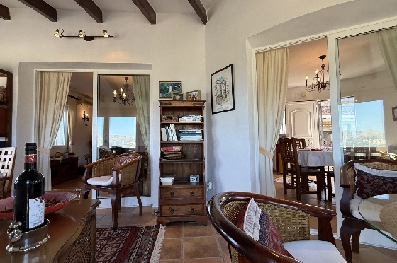 Villa in Pedreguer zu verkaufen, Woongedeelte 130 m², Bouwjaar 2002, Zustand gepflegt, + KLIMA, Klimaanlage, Grondstuk 876 m², 3 Slaapkamers, 2 Badkamers, Pool, ref.: RG-1325-22