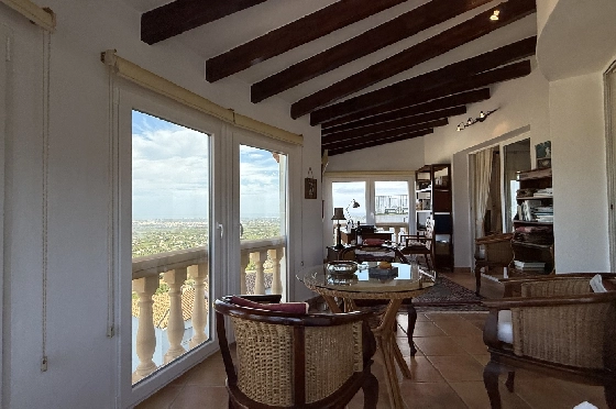 Villa in Pedreguer zu verkaufen, Woongedeelte 130 m², Bouwjaar 2002, Zustand gepflegt, + KLIMA, Klimaanlage, Grondstuk 876 m², 3 Slaapkamers, 2 Badkamers, Pool, ref.: RG-1325-23