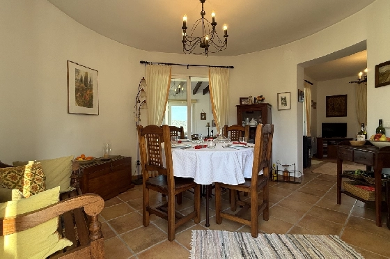 Villa in Pedreguer zu verkaufen, Woongedeelte 130 m², Bouwjaar 2002, Zustand gepflegt, + KLIMA, Klimaanlage, Grondstuk 876 m², 3 Slaapkamers, 2 Badkamers, Pool, ref.: RG-1325-29