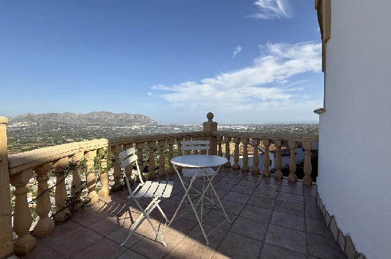 Villa in Pedreguer zu verkaufen, Woongedeelte 130 m², Bouwjaar 2002, Zustand gepflegt, + KLIMA, Klimaanlage, Grondstuk 876 m², 3 Slaapkamers, 2 Badkamers, Pool, ref.: RG-1325-9