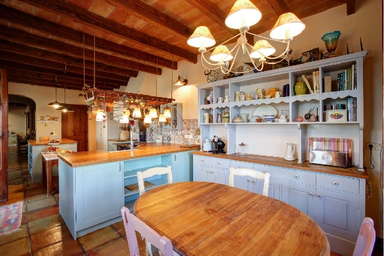 Finca in Moraira zu verkaufen, Woongedeelte 625 m², Bouwjaar 1998, Klimaanlage, Grondstuk 10229 m², 4 Slaapkamers, 3 Badkamers, Pool, ref.: AM-12269DR-19