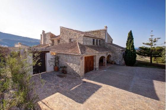 Finca in Moraira zu verkaufen, Woongedeelte 625 m², Bouwjaar 1998, Klimaanlage, Grondstuk 10229 m², 4 Slaapkamers, 3 Badkamers, Pool, ref.: AM-12269DR-2