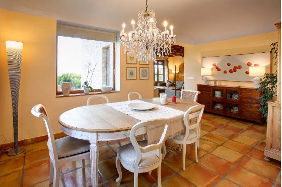 Finca in Moraira zu verkaufen, Woongedeelte 625 m², Bouwjaar 1998, Klimaanlage, Grondstuk 10229 m², 4 Slaapkamers, 3 Badkamers, Pool, ref.: AM-12269DR-22