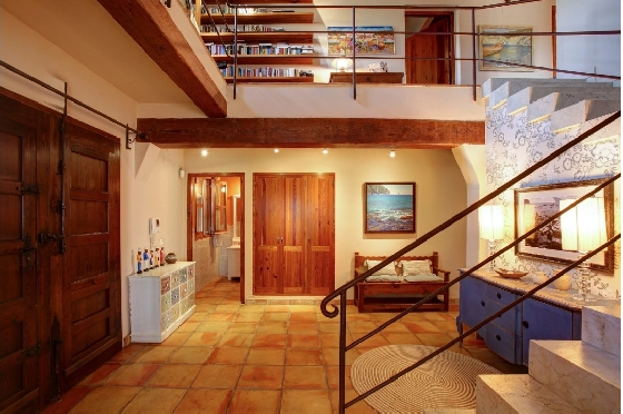 Finca in Moraira zu verkaufen, Woongedeelte 625 m², Bouwjaar 1998, Klimaanlage, Grondstuk 10229 m², 4 Slaapkamers, 3 Badkamers, Pool, ref.: AM-12269DR-26