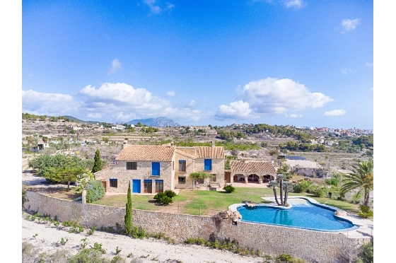 Finca in Moraira zu verkaufen, Woongedeelte 625 m², Bouwjaar 1998, Klimaanlage, Grondstuk 10229 m², 4 Slaapkamers, 3 Badkamers, Pool, ref.: AM-12269DR-47