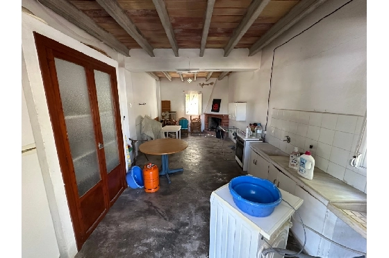 Villa in Denia zu verkaufen, Woongedeelte 220 m², Bouwjaar 1983, Klimaanlage, Grondstuk 2233 m², 6 Slaapkamers, 2 Badkamers, Pool, ref.: O-V95814-19