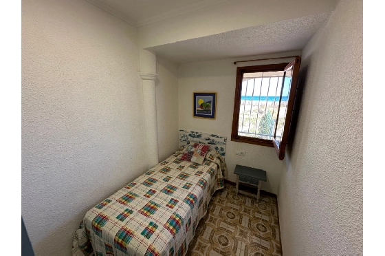 Villa in Denia zu verkaufen, Woongedeelte 220 m², Bouwjaar 1983, Klimaanlage, Grondstuk 2233 m², 6 Slaapkamers, 2 Badkamers, Pool, ref.: O-V95814-24