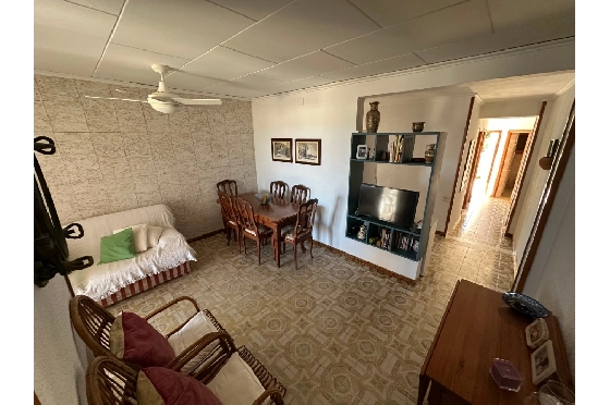 Villa in Denia zu verkaufen, Woongedeelte 220 m², Bouwjaar 1983, Klimaanlage, Grondstuk 2233 m², 6 Slaapkamers, 2 Badkamers, Pool, ref.: O-V95814-8