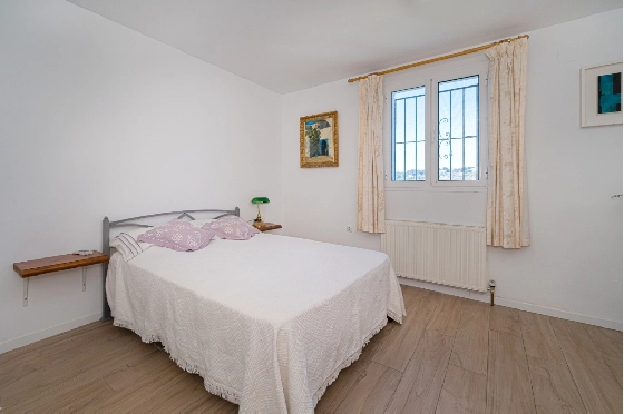 Villa in Benissa zu verkaufen, Woongedeelte 326 m², Bouwjaar 1989, + Zentralheizung, Klimaanlage, Grondstuk 4389 m², 5 Slaapkamers, 3 Badkamers, Pool, ref.: PV-141-02013P-27