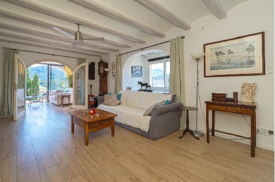 Villa in Benissa zu verkaufen, Woongedeelte 326 m², Bouwjaar 1989, + Zentralheizung, Klimaanlage, Grondstuk 4389 m², 5 Slaapkamers, 3 Badkamers, Pool, ref.: PV-141-02013P-8