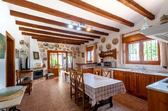 Finca in Benissa zu verkaufen, Woongedeelte 704 m², Bouwjaar 2004, Klimaanlage, Grondstuk 3420 m², 9 Slaapkamers, 8 Badkamers, Pool, ref.: AM-12577DR-12