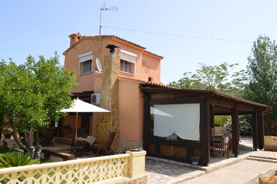 Villa in Alcalali zu verkaufen, Wohnfläche 228 m², Baujahr 1976, + Zentralheizung, Klimaanlage, Grundstück 2397 m², 4 Schlafzimmer, 3 Badezimmer, Pool, ref.: PV-141-02016P-21