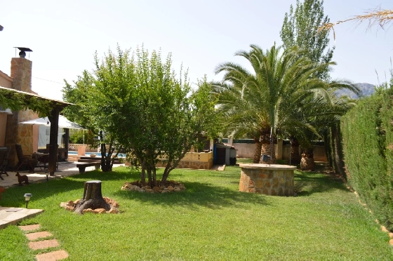 Villa in Alcalali zu verkaufen, Wohnfläche 228 m², Baujahr 1976, + Zentralheizung, Klimaanlage, Grundstück 2397 m², 4 Schlafzimmer, 3 Badezimmer, Pool, ref.: PV-141-02016P-27