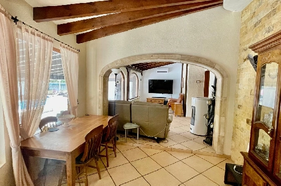 Villa in Alcalali zu verkaufen, Wohnfläche 228 m², Baujahr 1976, + Zentralheizung, Klimaanlage, Grundstück 2397 m², 4 Schlafzimmer, 3 Badezimmer, Pool, ref.: PV-141-02016P-35