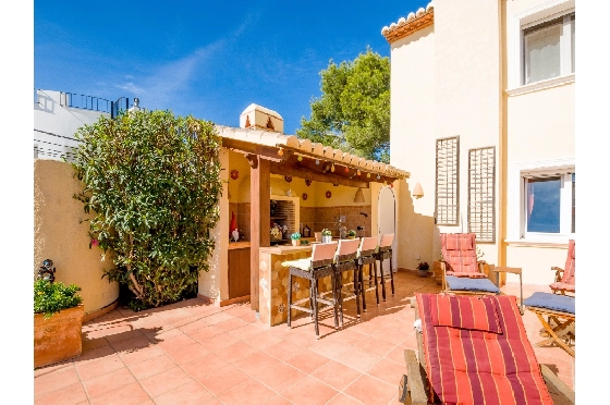 Villa in Benissa zu verkaufen, Woongedeelte 216 m², Bouwjaar 2004, Klimaanlage, Grondstuk 935 m², 4 Slaapkamers, 4 Badkamers, Pool, ref.: AM-12600DR-16