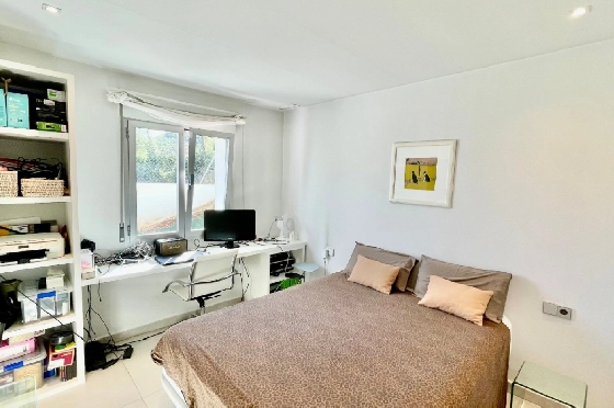Villa in Orba(Valley) zu verkaufen, Woongedeelte 164 m², Bouwjaar 2020, + KLIMA, Klimaanlage, Grondstuk 805 m², 3 Slaapkamers, 2 Badkamers, Pool, ref.: PV-141-02042P-47