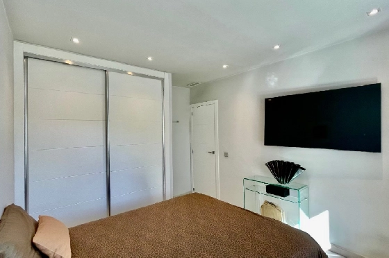 Villa in Orba(Valley) zu verkaufen, Woongedeelte 164 m², Bouwjaar 2020, + KLIMA, Klimaanlage, Grondstuk 805 m², 3 Slaapkamers, 2 Badkamers, Pool, ref.: PV-141-02042P-49