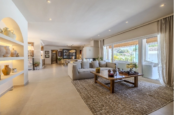 Villa in Denia zu verkaufen, Woongedeelte 324 m², Bouwjaar 1993, Zustand modernisiert, + Fussbodenheizung, Klimaanlage, Grondstuk 1888 m², 4 Slaapkamers, 2 Badkamers, Pool, ref.: BC-7771-19