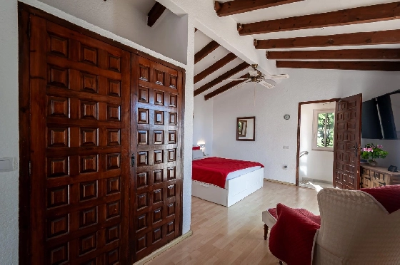 Villa in Calpe(Canuta) zu verkaufen, Woongedeelte 187 m², Klimaanlage, 4 Slaapkamers, 3 Badkamers, Pool, ref.: COB-3547-10535-23