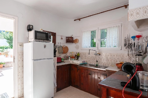 Villa in Calpe(Canuta) zu verkaufen, Woongedeelte 187 m², Klimaanlage, 4 Slaapkamers, 3 Badkamers, Pool, ref.: COB-3547-10535-39