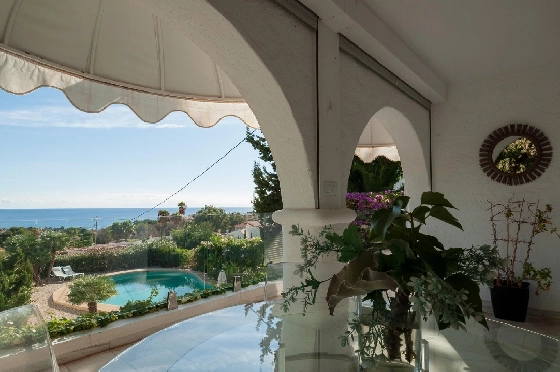 Villa in Calpe(Canuta) zu verkaufen, Woongedeelte 187 m², Klimaanlage, 4 Slaapkamers, 3 Badkamers, Pool, ref.: COB-3547-10535-5