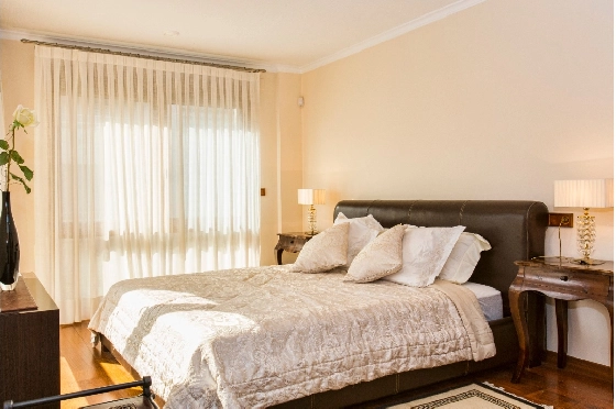 Villa in Denia zu verkaufen, Woongedeelte 266 m², Klimaanlage, Grondstuk 1254 m², 5 Slaapkamers, 3 Badkamers, Pool, ref.: VI-CHA2550-29