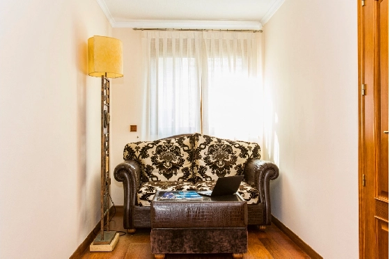 Villa in Denia zu verkaufen, Woongedeelte 266 m², Klimaanlage, Grondstuk 1254 m², 5 Slaapkamers, 3 Badkamers, Pool, ref.: VI-CHA2550-34