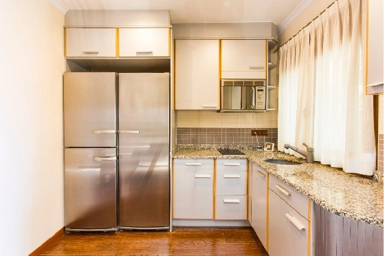 Villa in Denia zu verkaufen, Woongedeelte 266 m², Klimaanlage, Grondstuk 1254 m², 5 Slaapkamers, 3 Badkamers, Pool, ref.: VI-CHA2550-47