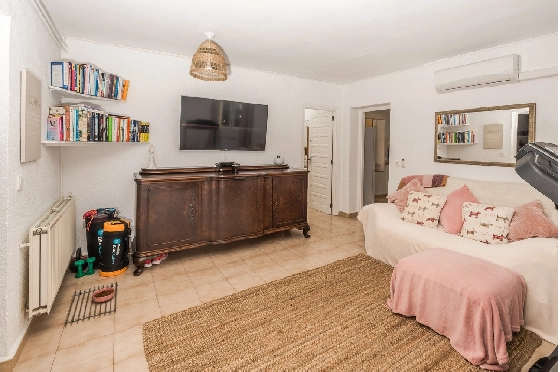 Villa in Javea zu verkaufen, Woongedeelte 246 m², Klimaanlage, Grondstuk 1125 m², 4 Slaapkamers, 4 Badkamers, Pool, ref.: AVS-57244-22