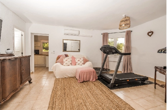 Villa in Javea zu verkaufen, Woongedeelte 246 m², Klimaanlage, Grondstuk 1125 m², 4 Slaapkamers, 4 Badkamers, Pool, ref.: AVS-57244-23