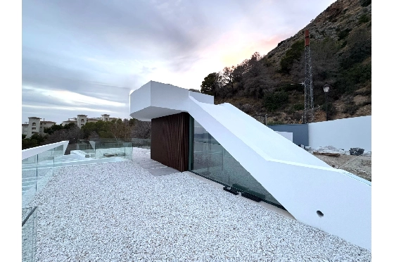Villa in Altea zu verkaufen, Woongedeelte 412 m², Klimaanlage, Grondstuk 979 m², 4 Slaapkamers, 4 Badkamers, Pool, ref.: AVS-56875-13