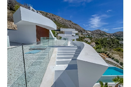 Villa in Altea zu verkaufen, Woongedeelte 412 m², Klimaanlage, Grondstuk 979 m², 4 Slaapkamers, 4 Badkamers, Pool, ref.: AVS-56875-8