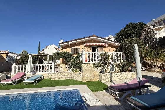 Villa in Pedreguer zu verkaufen, Woongedeelte 61 m², Bouwjaar 2014, Zustand gepflegt, + KLIMA, Klimaanlage, Grondstuk 385 m², 2 Slaapkamers, 1 Badkamers, Pool, ref.: RG-0126-1