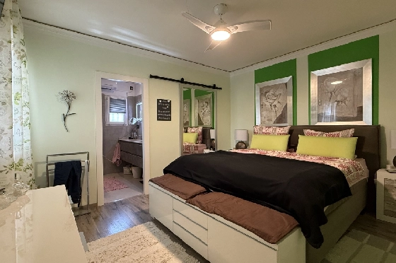 Villa in Els Poblets zu verkaufen, Woongedeelte 105 m², Bouwjaar 1990, + Zentralheizung, Klimaanlage, Grondstuk 536 m², 2 Slaapkamers, 2 Badkamers, Pool, ref.: JS-0326-11