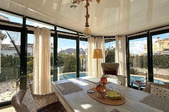 Villa in Els Poblets zu verkaufen, Woongedeelte 105 m², Bouwjaar 1990, + Zentralheizung, Klimaanlage, Grondstuk 536 m², 2 Slaapkamers, 2 Badkamers, Pool, ref.: JS-0326-3