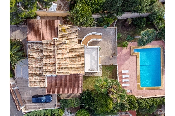 Villa in Moraira zu verkaufen, Woongedeelte 270 m², Klimaanlage, Grondstuk 897 m², 3 Slaapkamers, 3 Badkamers, Pool, ref.: AM-12629DR-41