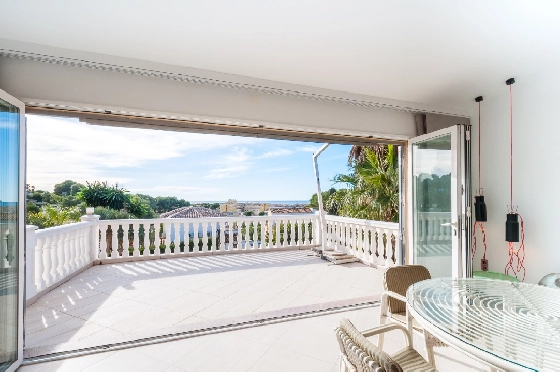 Villa in Moraira zu verkaufen, Woongedeelte 270 m², Klimaanlage, Grondstuk 897 m², 3 Slaapkamers, 3 Badkamers, Pool, ref.: AM-12629DR-7