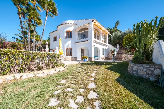 Villa in Benissa zu verkaufen, Woongedeelte 247 m², Bouwjaar 1993, Klimaanlage, Grondstuk 848 m², 5 Slaapkamers, 3 Badkamers, Pool, ref.: AM-12630DR-1
