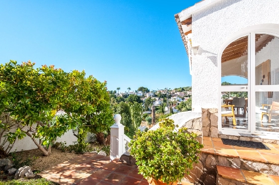 Villa in Benissa zu verkaufen, Woongedeelte 247 m², Bouwjaar 1993, Klimaanlage, Grondstuk 848 m², 5 Slaapkamers, 3 Badkamers, Pool, ref.: AM-12630DR-11