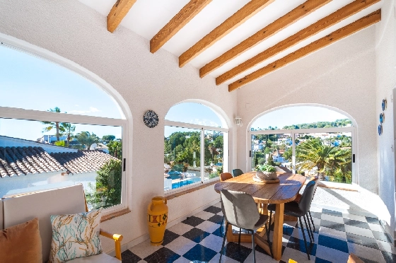 Villa in Benissa zu verkaufen, Woongedeelte 247 m², Bouwjaar 1993, Klimaanlage, Grondstuk 848 m², 5 Slaapkamers, 3 Badkamers, Pool, ref.: AM-12630DR-18
