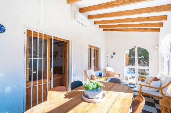 Villa in Benissa zu verkaufen, Woongedeelte 247 m², Bouwjaar 1993, Klimaanlage, Grondstuk 848 m², 5 Slaapkamers, 3 Badkamers, Pool, ref.: AM-12630DR-20