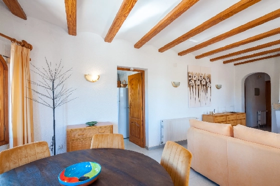 Villa in Benissa zu verkaufen, Woongedeelte 247 m², Bouwjaar 1993, Klimaanlage, Grondstuk 848 m², 5 Slaapkamers, 3 Badkamers, Pool, ref.: AM-12630DR-22