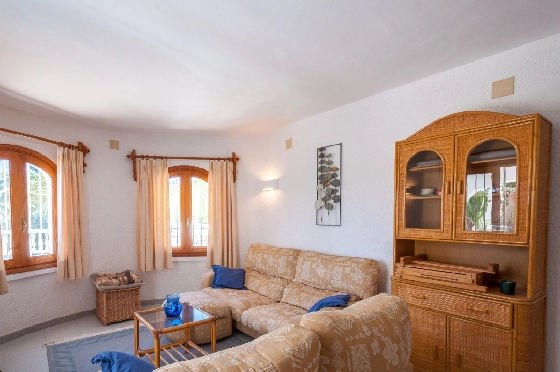 Villa in Benissa zu verkaufen, Woongedeelte 247 m², Bouwjaar 1993, Klimaanlage, Grondstuk 848 m², 5 Slaapkamers, 3 Badkamers, Pool, ref.: AM-12630DR-35