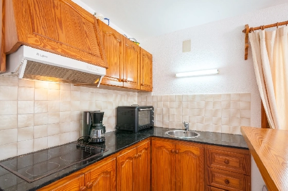 Villa in Benissa zu verkaufen, Woongedeelte 247 m², Bouwjaar 1993, Klimaanlage, Grondstuk 848 m², 5 Slaapkamers, 3 Badkamers, Pool, ref.: AM-12630DR-38